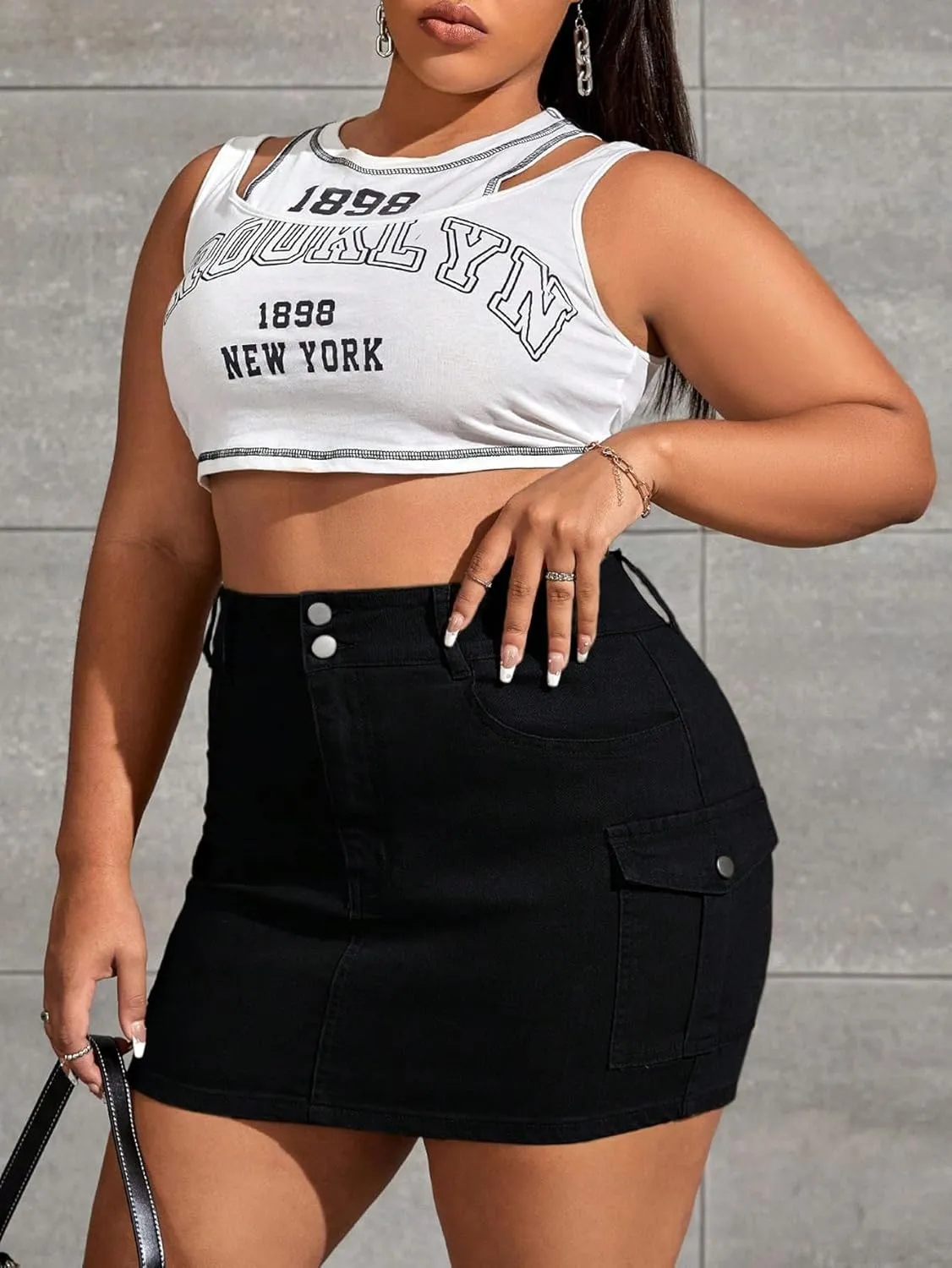 Floerns Women's Plus Size High Waist Skirt Flap Pocket Denim Mini Skirt