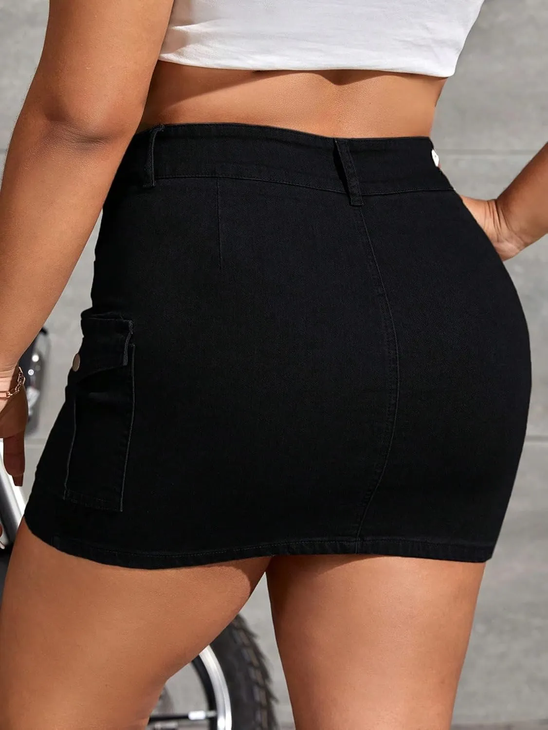 Floerns Women's Plus Size High Waist Skirt Flap Pocket Denim Mini Skirt